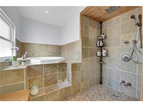 23 Groff Street, Simcoe, ON - Indoor Photo Showing Bathroom