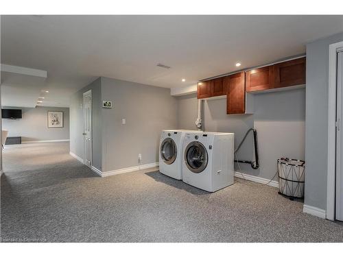 1119 8Th Concession Road W, Puslinch, ON - Indoor Photo Showing Laundry Room