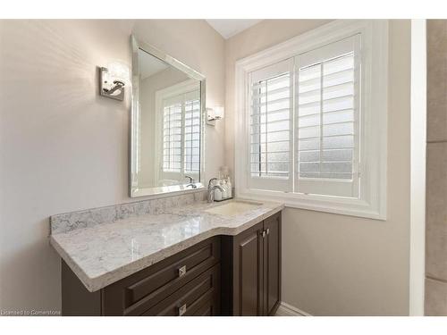 243 Crestwood Street, Ancaster, ON - Indoor Photo Showing Bathroom