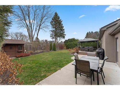 243 Crestwood Street, Ancaster, ON - Outdoor