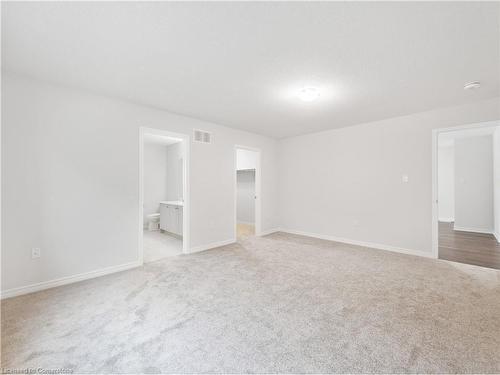 139 Munro Circle, Brantford, ON - Indoor Photo Showing Other Room