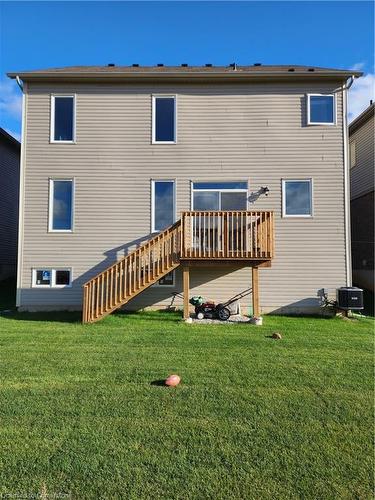 139 Munro Circle, Brantford, ON - Outdoor With Deck Patio Veranda With Exterior