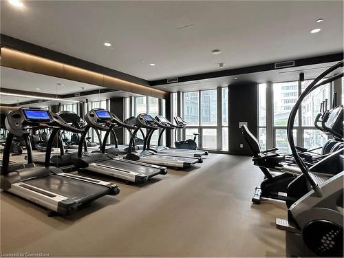 3011-70 Temperance Street Street, Toronto, ON - Indoor Photo Showing Gym Room