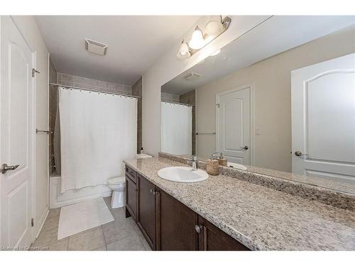 2453 Village Common, Oakville, ON - Indoor Photo Showing Bathroom