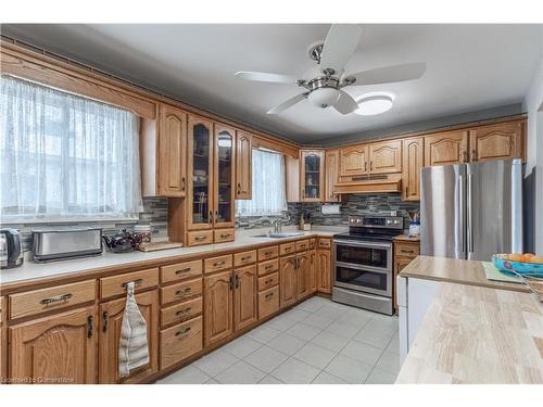 5283 Bromley Road, Burlington, ON - Indoor Photo Showing Kitchen