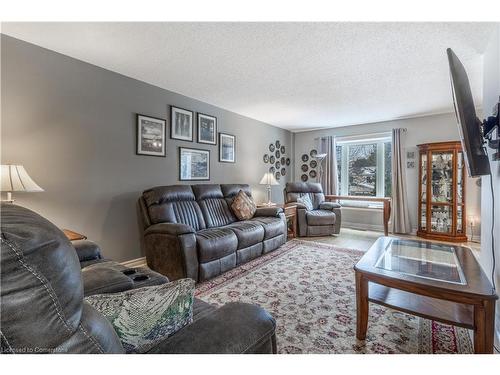 5283 Bromley Road, Burlington, ON - Indoor Photo Showing Living Room