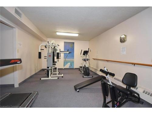 701-222 Jackson Street W, Hamilton, ON - Indoor Photo Showing Gym Room