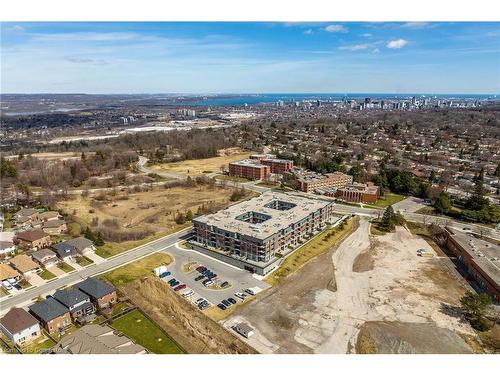 403-1 Redfern Avenue, Hamilton, ON - Outdoor With View