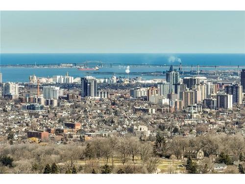 403-1 Redfern Avenue, Hamilton, ON - Outdoor With View