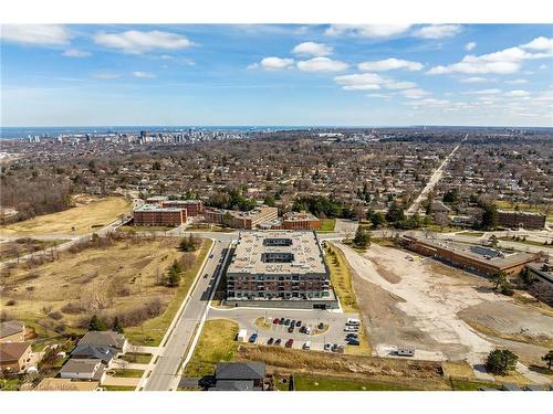 403-1 Redfern Avenue, Hamilton, ON - Outdoor With View