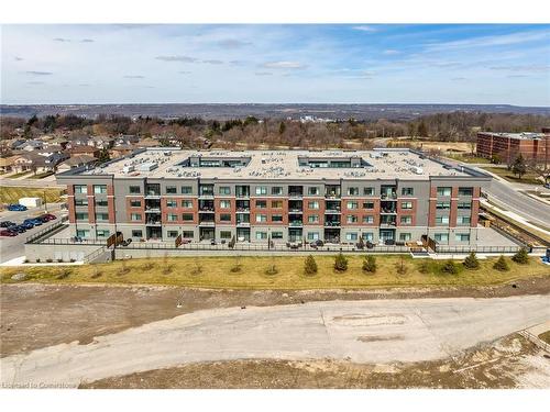 403-1 Redfern Avenue, Hamilton, ON - Outdoor With View