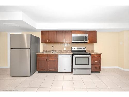 Basement-442 Mary Street, Hamilton, ON - Indoor Photo Showing Kitchen