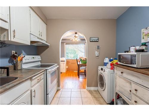 39 Morgan Road, Hamilton, ON - Indoor Photo Showing Laundry Room