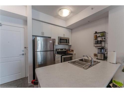 703-81 Robinson Street, Hamilton, ON - Indoor Photo Showing Kitchen With Stainless Steel Kitchen With Double Sink