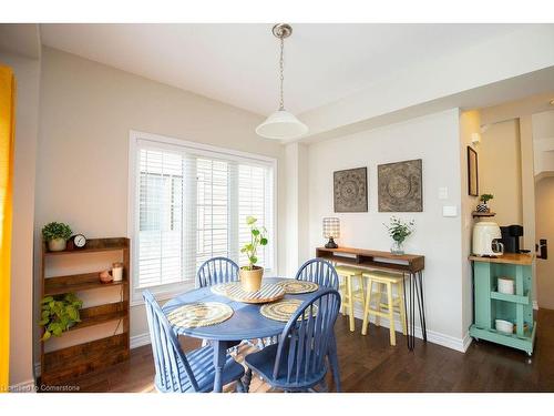 57-377 Glancaster Road, Ancaster, ON - Indoor Photo Showing Dining Room