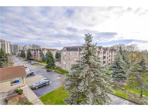 A402-216 Plains Road W, Burlington, ON - Outdoor With View