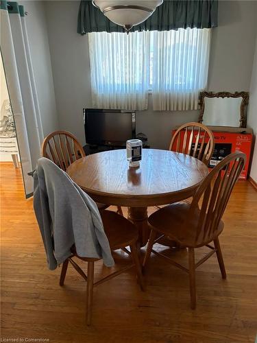 3 Delawana Drive, Hamilton, ON - Indoor Photo Showing Dining Room