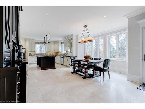 18 Elder Crescent, Ancaster, ON - Indoor Photo Showing Dining Room