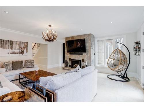 18 Elder Crescent, Ancaster, ON - Indoor Photo Showing Living Room With Fireplace