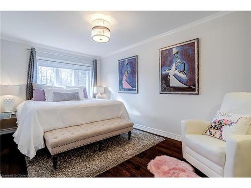 18 Elder Crescent, Ancaster, ON - Indoor Photo Showing Bedroom