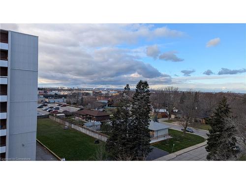 607-851 Queenston Road, Stoney Creek, ON - Outdoor With View