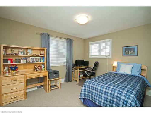 6502 Desanka Avenue, Niagara Falls, ON - Indoor Photo Showing Bedroom