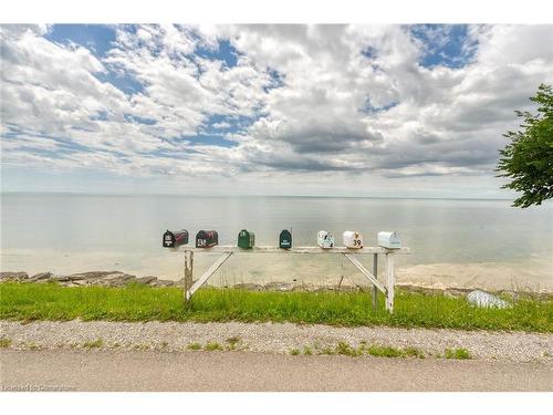 10 11Th Street, Selkirk, ON - Outdoor With View