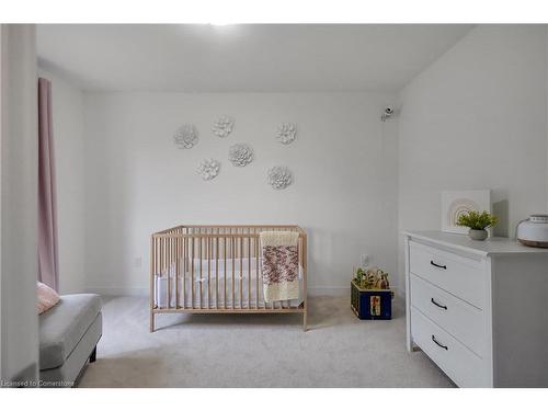 148 Whithorn Crescent, Caledonia, ON - Indoor Photo Showing Bedroom