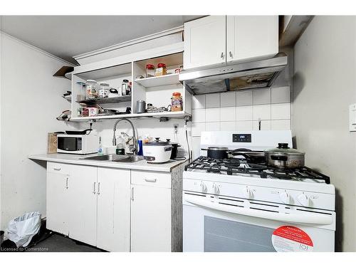 160 Bendamere Avenue, Hamilton, ON - Indoor Photo Showing Kitchen With Double Sink