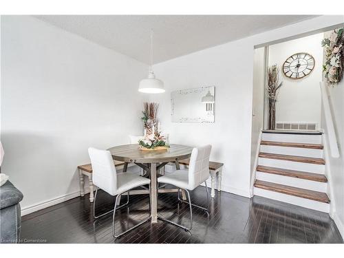 51 Leggett Crescent, Hamilton, ON - Indoor Photo Showing Dining Room