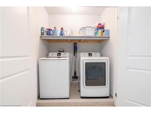 135 Kinsman Drive, Binbrook, ON - Indoor Photo Showing Laundry Room