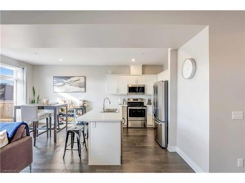 41 Corbin Street, St. Catharines, ON - Indoor Photo Showing Kitchen With Stainless Steel Kitchen With Double Sink