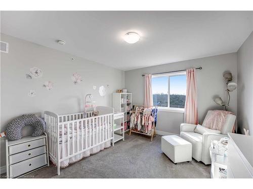 41 Corbin Street, St. Catharines, ON - Indoor Photo Showing Bedroom