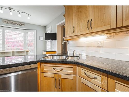 145 Dragoon Drive, Hamilton, ON - Indoor Photo Showing Kitchen With Double Sink