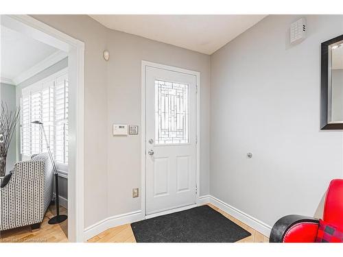 145 Dragoon Drive, Hamilton, ON - Indoor Photo Showing Other Room