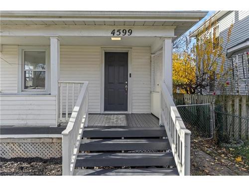 4599 Fourth Avenue, Niagara Falls, ON - Outdoor With Deck Patio Veranda