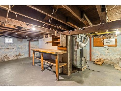 4599 Fourth Avenue, Niagara Falls, ON - Indoor Photo Showing Basement