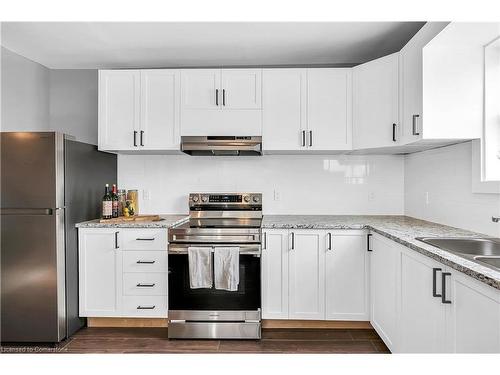 14 Keith Street, Hamilton, ON - Indoor Photo Showing Kitchen With Double Sink