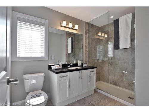 1 Garlent Avenue, Ancaster, ON - Indoor Photo Showing Bathroom