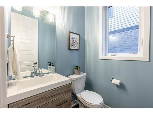 48 Hawick Crescent Crescent, Caledonia, ON - Indoor Photo Showing Bathroom