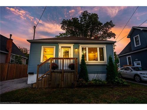 207 East 33Rd Street, Hamilton, ON - Outdoor With Deck Patio Veranda