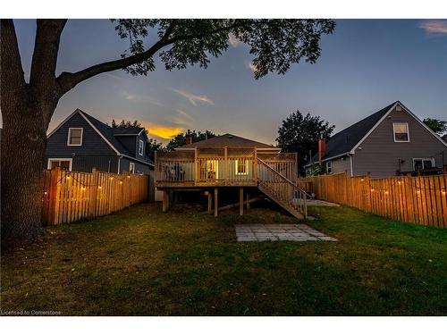 207 East 33Rd Street, Hamilton, ON - Outdoor With Deck Patio Veranda