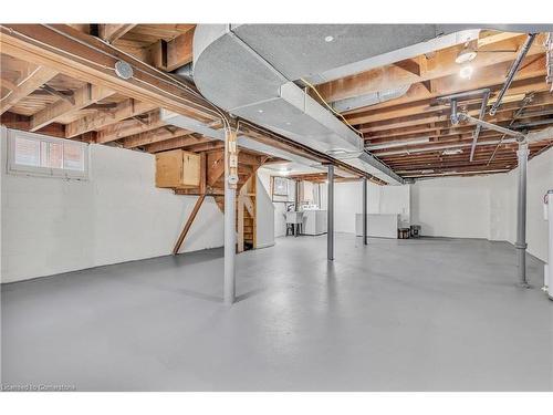 555 Upper Sherman Avenue, Hamilton, ON - Indoor Photo Showing Basement