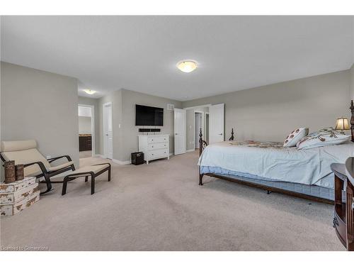 20 Dolomiti Court, Hannon, ON - Indoor Photo Showing Bedroom