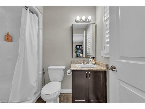 20 Dolomiti Court, Hannon, ON - Indoor Photo Showing Bathroom