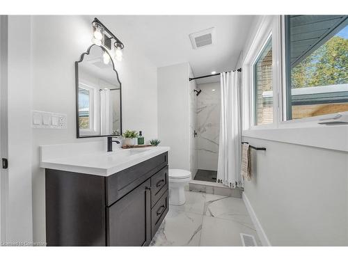 4 Ryerse Crescent, Port Dover, ON - Indoor Photo Showing Bathroom