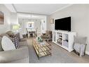 353 Lake Street, Grimsby, ON  - Indoor Photo Showing Living Room 