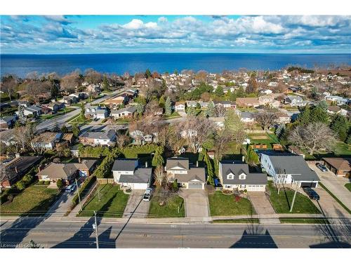 353 Lake Street, Grimsby, ON - Outdoor With Body Of Water With View