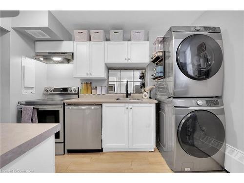 215-350 Quigley Road, Hamilton, ON - Indoor Photo Showing Laundry Room