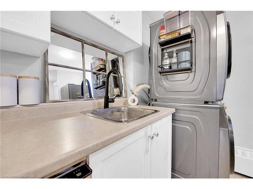 215-350 Quigley Road, Hamilton, ON - Indoor Photo Showing Laundry Room